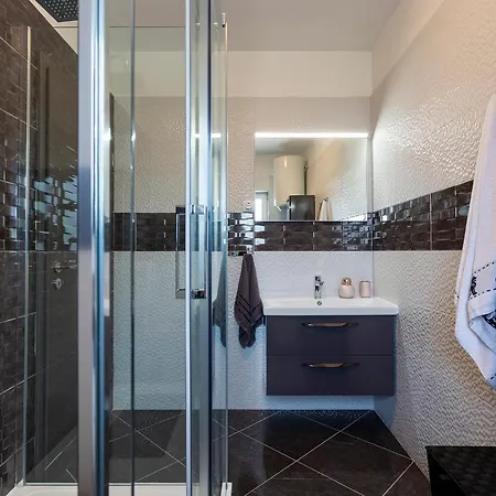 Karoca 3 Apartman Pula