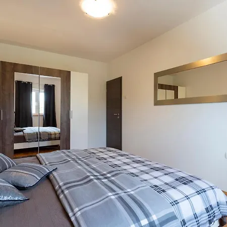 Apartman Karoca 3