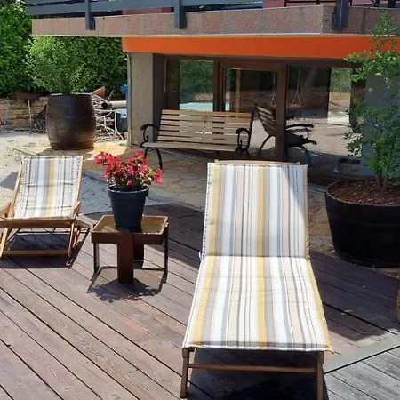 Apartman Karoca 3 *