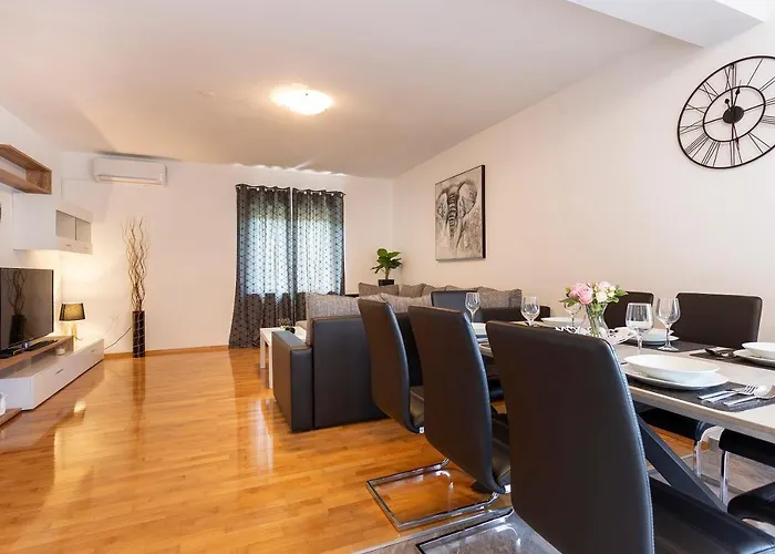 Appartamento Karoca 3 *